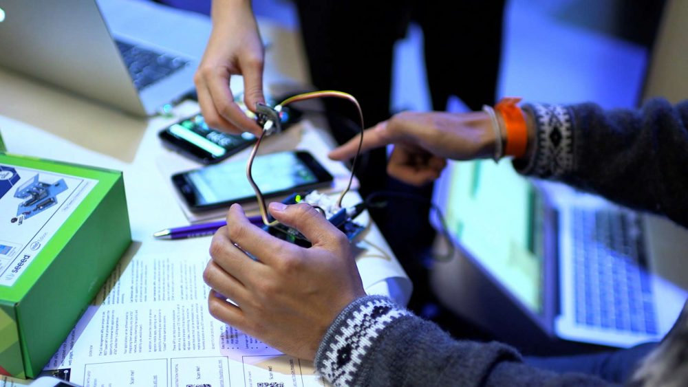 AT&T-Dev-Summit-Feature-01